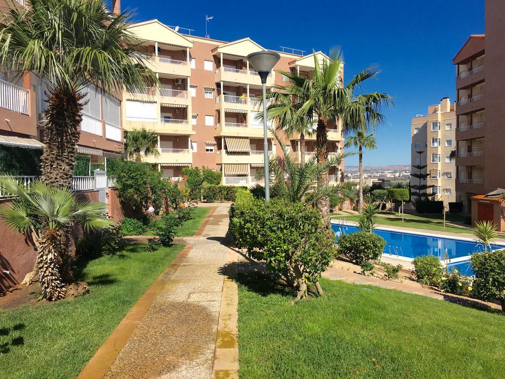 Apartamentos Arenales Del Sol II Eksteriør billede