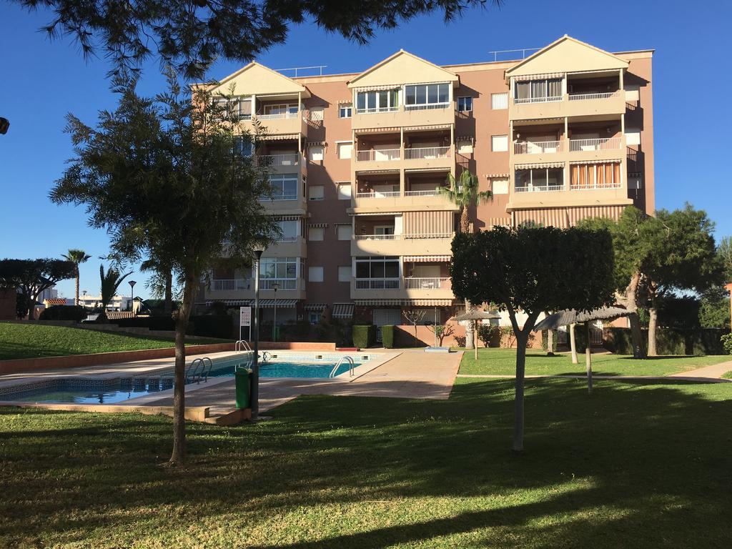 Apartamentos Arenales Del Sol II Eksteriør billede